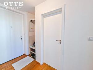 Pronájem bytu 2+kk, Plzeň, Šafaříkovy sady, 57 m2