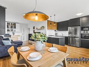 Prodej bytu 3+kk, Praha - Kobylisy, Bojasova, 73 m2
