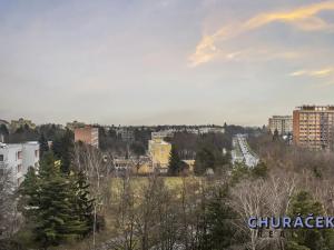 Prodej bytu 3+kk, Praha - Kobylisy, Bojasova, 73 m2