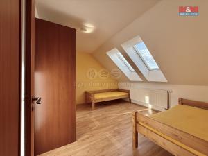 Prodej rodinného domu, Hrušovany u Brna, Tyršova, 178 m2