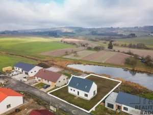 Prodej rodinného domu, Černá, 165 m2