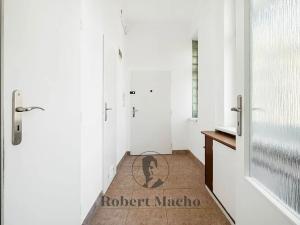 Pronájem bytu 2+kk, Praha - Vršovice, Rybalkova, 50 m2