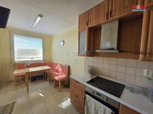 Prodej bytu 3+1, Praha - Písnice, Na okruhu, 80 m2