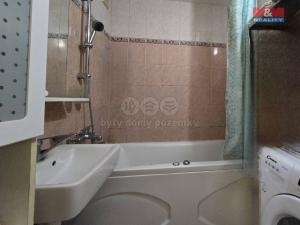 Prodej bytu 3+1, Praha - Písnice, Na okruhu, 80 m2