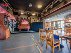 Prodej komerční nemovitosti, Jirkov, U Stadionu, 453 m2