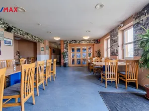 Prodej komerční nemovitosti, Jirkov, U Stadionu, 453 m2