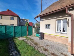 Prodej rodinného domu, Staré Hradiště, U Špejcharu, 200 m2