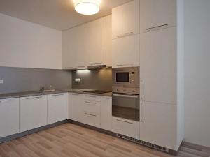 Pronájem bytu 2+kk, Praha - Stodůlky, Ferrariho, 52 m2