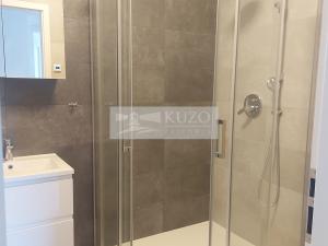 Pronájem bytu 3+kk, Praha - Dolní Chabry, Počeradská, 62 m2