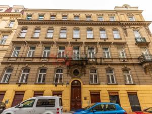 Prodej bytu 2+1, Praha - Nové Město, Navrátilova, 64 m2