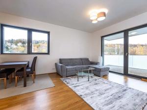 Pronájem bytu 2+kk, Praha - Jinonice, Kloudova, 59 m2