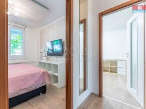 Prodej bytu 3+kk, Praha - Prosek, Prosecká, 68 m2