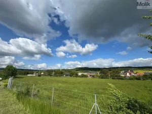 Prodej komerčního pozemku, Obrnice - České Zlatníky, 6880 m2