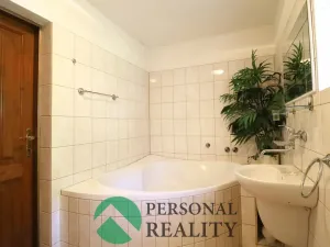 Prodej rodinného domu, Bečov nad Teplou, 261 m2