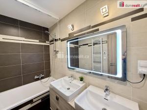 Prodej bytu 3+kk, Praha - Horní Měcholupy, Mantovská, 77 m2