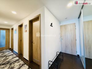 Prodej bytu 3+kk, Praha - Horní Měcholupy, Mantovská, 77 m2