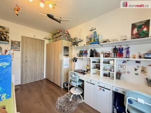 Prodej bytu 3+kk, Praha - Horní Měcholupy, Mantovská, 77 m2