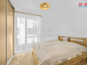 Prodej bytu 3+kk, Praha - Dolní Počernice, Černodolská, 64 m2