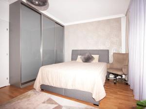 Prodej bytu 4+kk, Praha - Vokovice, Irská, 140 m2