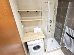 Pronájem bytu 1+kk, Praha - Nové Město, Horská, 40 m2