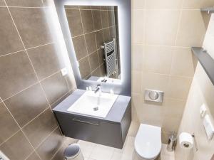 Pronájem bytu 1+kk, Praha - Nové Město, Horská, 40 m2