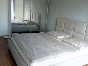Pronájem bytu 3+1, Mladá Boleslav, Laurinova, 68 m2