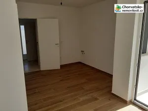 Prodej rodinného domu, Novalja, Chorvatsko, 110 m2