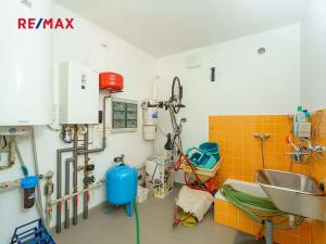 Prodej rodinného domu, Nový Knín, Vilová, 245 m2