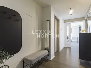 Prodej bytu 5+kk, Praha - Hostavice, Českobrodská, 153 m2