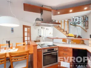 Prodej komerční nemovitosti, Dolní Lánov, 171 m2