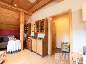 Prodej komerční nemovitosti, Dolní Lánov, 171 m2