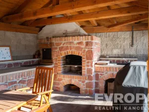 Prodej komerční nemovitosti, Dolní Lánov, 171 m2