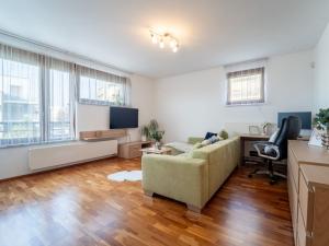 Pronájem bytu 2+kk, Praha - Radlice, Klímova, 65 m2