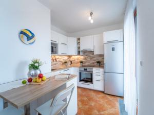 Pronájem bytu 2+kk, Praha - Radlice, Klímova, 65 m2