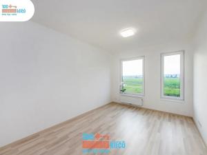 Pronájem bytu 2+kk, Praha - Lipence, Černošická, 48 m2