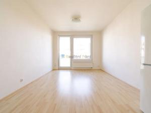 Pronájem bytu 2+kk, Praha - Stodůlky, náměstí Junkových, 50 m2