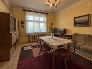Prodej rodinného domu, Podbořany, Husova, 150 m2