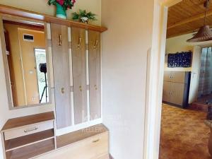 Prodej komerční nemovitosti, Babice, 2930 m2