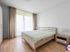 Pronájem bytu 2+kk, Praha - Hrdlořezy, Učňovská, 53 m2