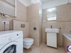 Pronájem bytu 2+kk, Praha - Hrdlořezy, Učňovská, 53 m2
