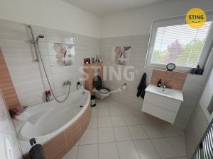 Prodej vily, Včelná, Witthanova, 200 m2