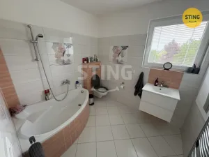 Prodej vily, Včelná, Witthanova, 200 m2