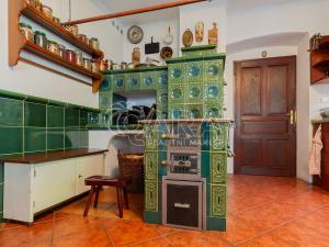 Prodej vícegeneračního domu, Paračov, 388 m2