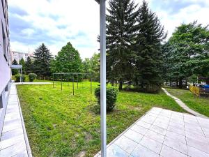 Prodej bytu 2+1, Praha - Hlubočepy, Lamačova, 44 m2