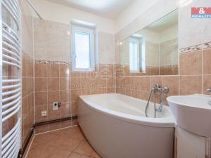 Prodej bytu 3+kk, Chomutov, Čechova, 65 m2