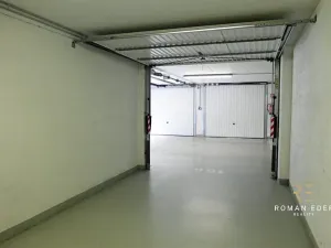 Pronájem garáže, Praha - Prosek, Lovosická, 18 m2
