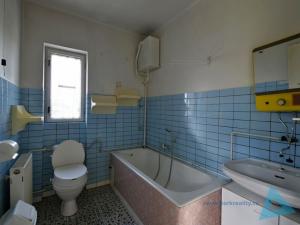 Prodej rodinného domu, Pecka, 134 m2