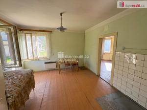 Prodej rodinného domu, Týnec nad Sázavou - Podělusy, 150 m2