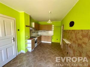 Prodej rodinného domu, Buš, 163 m2