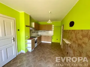 Prodej rodinného domu, Buš, 163 m2